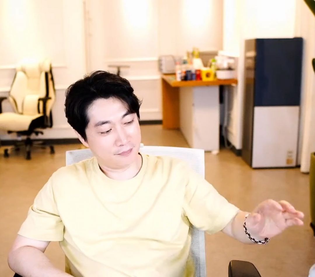 Screenshot_20240912_210931_YouTube.jpg