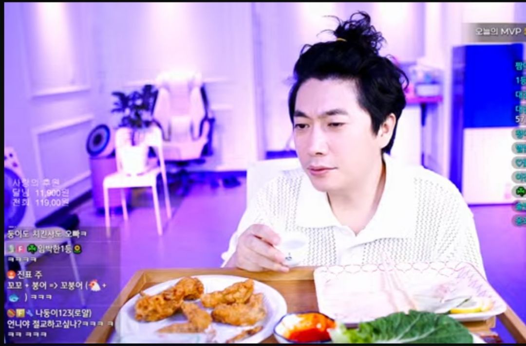 Screenshot_20241004_225017_YouTube.jpg