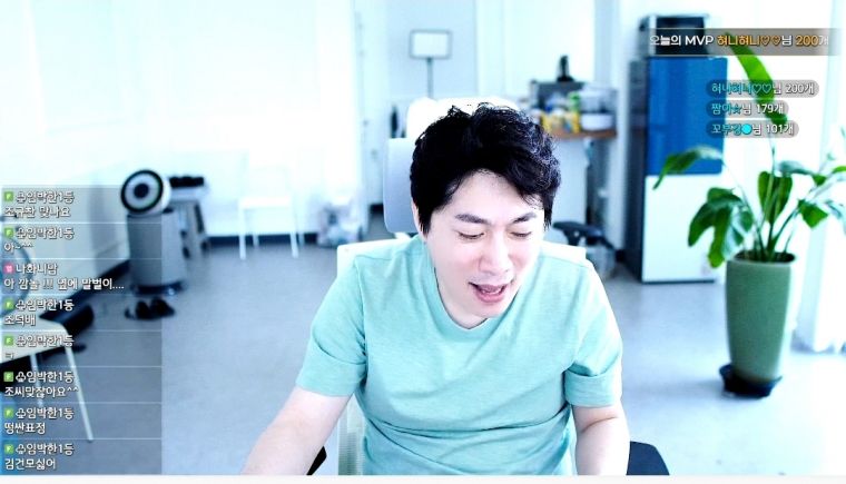 Screenshot_20240523_143029_AfreecaTV.jpg