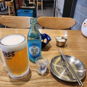오늘도~ 혼술중^^