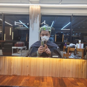 간만에 머리 하러 왔어요