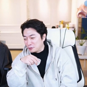 와~  오~  와아~ ( ´∀｀ )b