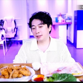 어제 오빠 소통방송 ~^^